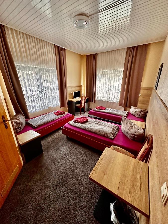 Hotel Pension Pamina เบอร์ลิน ภายนอก รูปภาพ