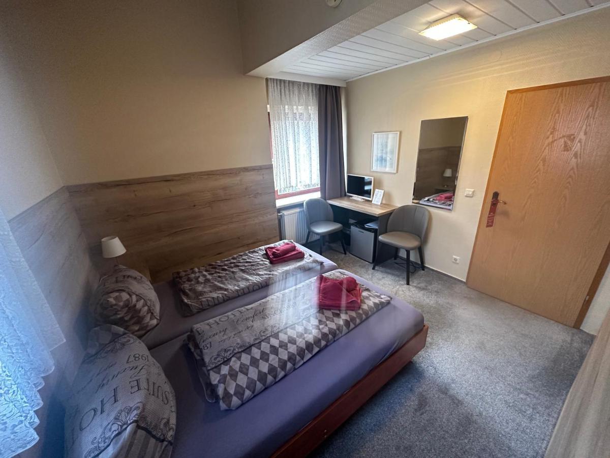 Hotel Pension Pamina เบอร์ลิน ภายนอก รูปภาพ
