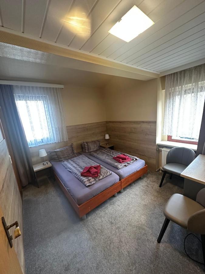 Hotel Pension Pamina เบอร์ลิน ภายนอก รูปภาพ
